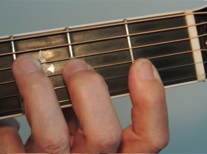 How to teach barre guitar chords - F major partial barre chords